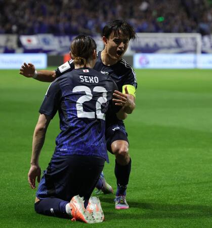 【写真】久保建英が「最高な時間でした！」　サッカー日本代表の世代を越えた仲良し食事会