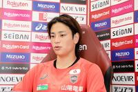 　横浜Ｍから移籍し、神戸への貢献を誓う永戸勝也　©ＶＩＳＳＥＬ　ＫＯＢＥ