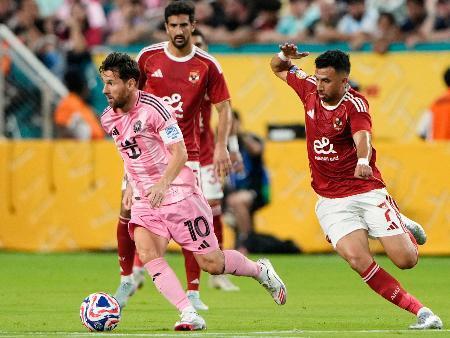 メッシのマイアミ引き分ける　サッカーのクラブＷ杯開幕