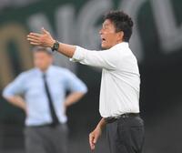 　リーグ戦歴代最多指揮のチーム記録を更新した東京Ｖ・城福浩監督（撮影・伊藤笙子）