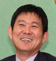 　笑顔を見せるサッカー日本代表・森保監督（撮影・佐々木彰尚）