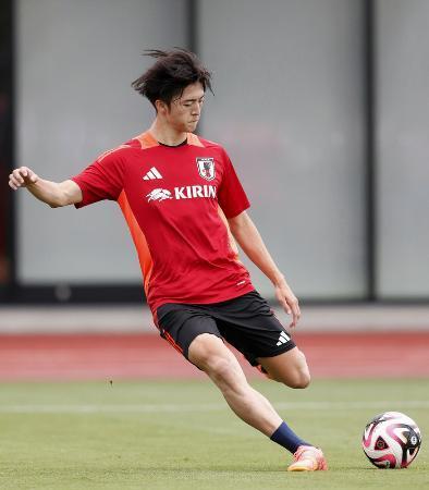 ＭＦ川村拓夢が膝負傷で離脱　クラブＷ杯でザルツブルク