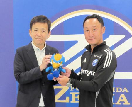 Ｊ１町田・黒田監督　“第二の故郷”青森でのキャンプ実現へ前向き　青森市長からの誘致に「恩返しがしたい。一日でも早く」