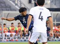 　前半、先制ゴールを決めるジャーメイン