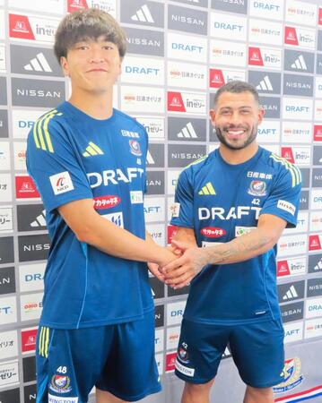 アラウージョ＆谷村海那　横浜Ｍの救世主になる　加入アタッカー２人チーム合流　アラウージョ「残留に貢献したい」