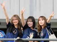 　中国戦に駆けつけた日本サポーター（共同）