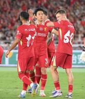 サッカーオランダ代表監督が古巣に冷や水「バルサは