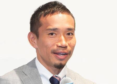 【写真】「エグいこの２人」長友佑都　戦友のレジェンドＳＢとの２ショにファン胸アツ