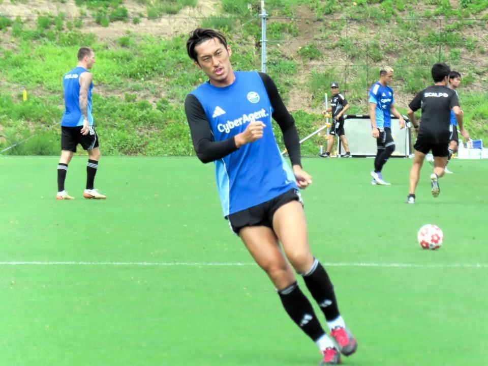 　持ち前の明るさで練習を盛り上げた町田のＤＦ菊池流帆