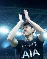 トットナムの公式インスタグラム＠ｓｐｕｒｓｏｆｆｉｃｉａｌより