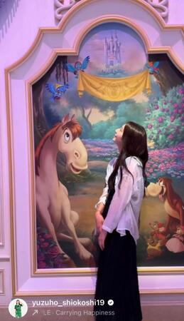 塩越柚歩インスタグラム（ｙｕｚｕｈｏ＿ｓｈｉｏｋｏｓｈｉ１９）リール動画より