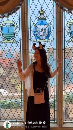 塩越柚歩インスタグラム（ｙｕｚｕｈｏ＿ｓｈｉｏｋｏｓｈｉ１９）リール動画より