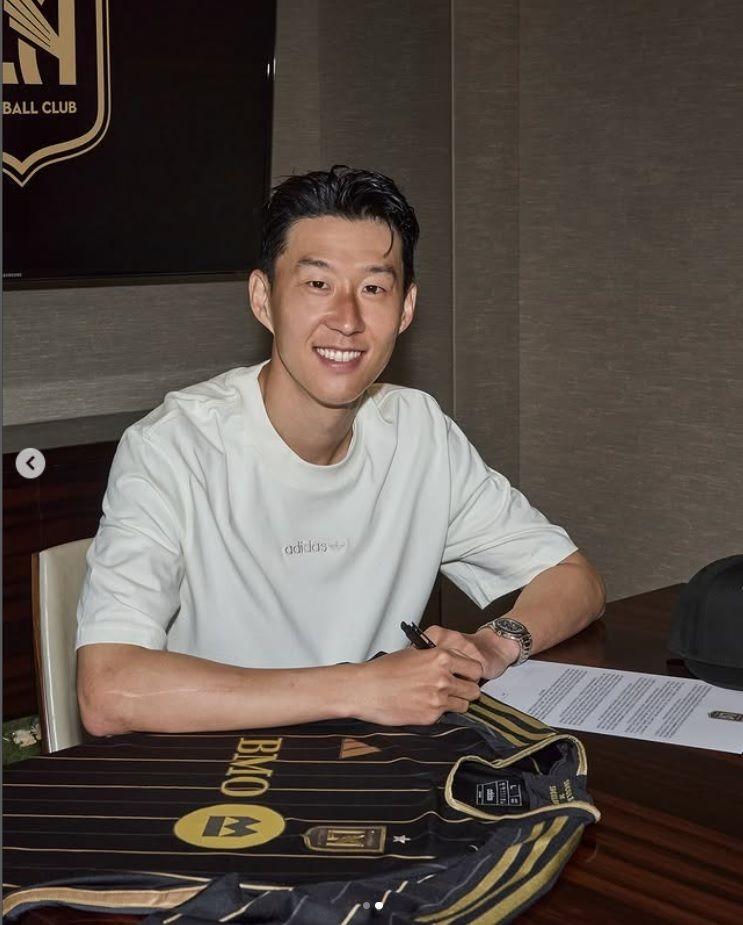 　ロサンゼルスＦＣの公式インスタグラム＠ｌａｆｃより　孫興民がトットナムからＬＡＦＣへ移籍を発表