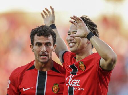 マジョルカ浅野拓磨、２戦連発でリーグ開幕・バルサ戦へ　巧みなボレーで先制弾