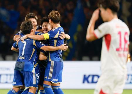 Ｊ１、京都が暫定首位　鹿島後退、町田は７連勝