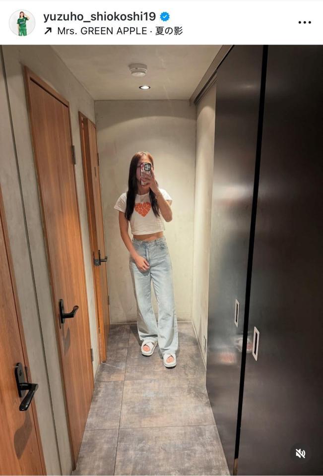 　塩越柚歩インスタグラム（ｙｕｚｕｈｏ＿ｓｈｉｏｋｏｓｈｉ１９）より