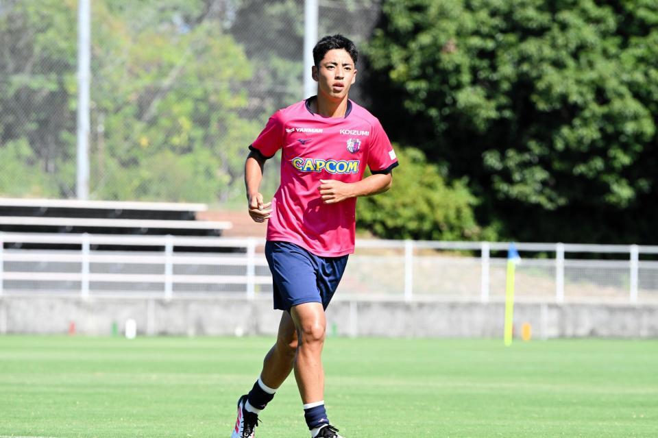 　Ｃ大阪に加入した久保瑛史（セレッソ大阪提供）