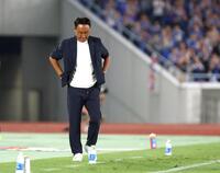 サッカーオランダ代表監督が古巣に冷や水「バルサは