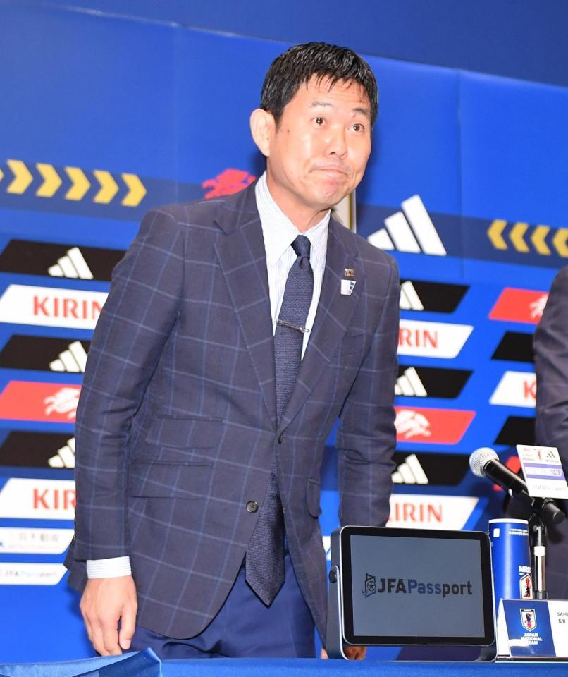 　記者会見に登場したサッカー日本代表の森保一監督（撮影・開出牧）