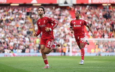 リバプール、唯一の３連勝　スペインはレアルなど無傷