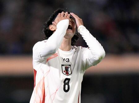 日本代表・南野拓実「最低限枠をとらえないと」絶好ボレーもゴール捉えきれず悔恨「勝って終われれば自信になった。そのチャンスがあった中で…」