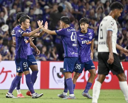 広島、横浜FCが4強入り YBCルヴァン杯、柏も進出
