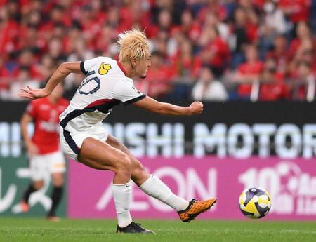 Ｊ１鹿島が首位浮上　浦和に１４１３日ぶり勝利　鈴木優磨「周りの心を折るぐらい勝ち続けないと」