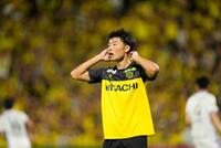 　後半、決定機を逃し悔しがる柏・垣田