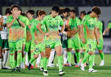 湘南７連敗、１７戦勝ちなし　Ｊ１、東京Ｖに０-１