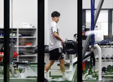 　パラグアイとブラジルとの国際親善試合に向け、調整する谷口