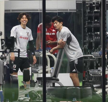 日本代表　南米２連戦引っ張るベテランコンビ　主将不在の緊急事態も長友「背中で見せる」谷口「競争は大歓迎」