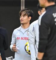 　姿を見せる日本代表・久保建英（撮影・西田忠信）