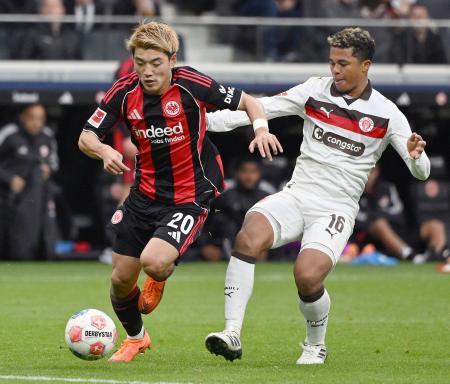 堂安は終盤までプレー　サッカーのドイツ１部