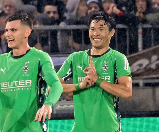 ボルシアMG・町野修斗 加入後リーグ初得点で「忍者ポーズ」披露