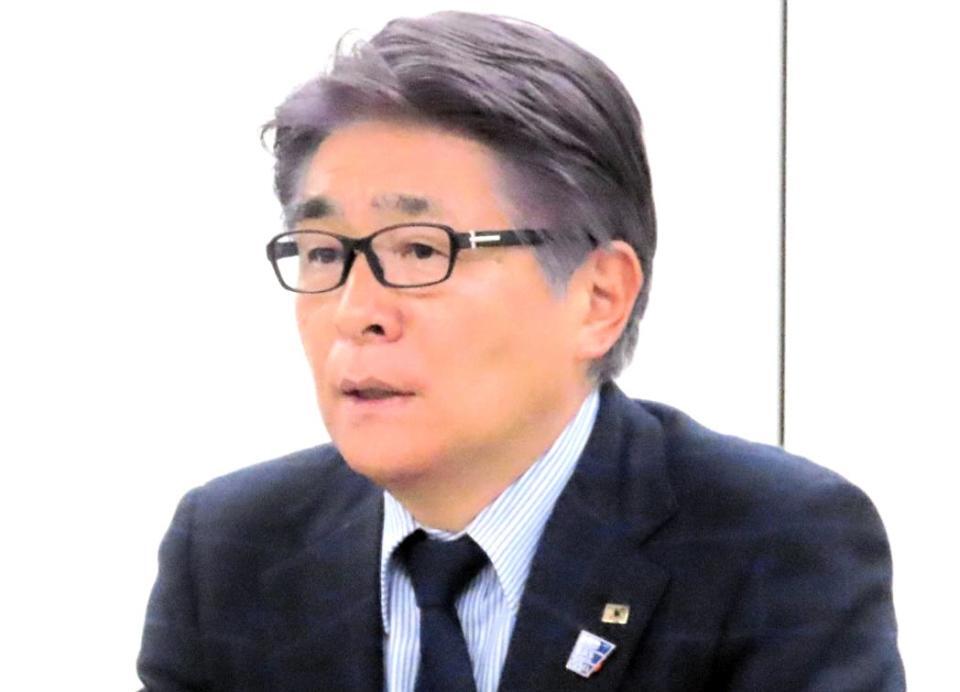 　山本昌邦氏