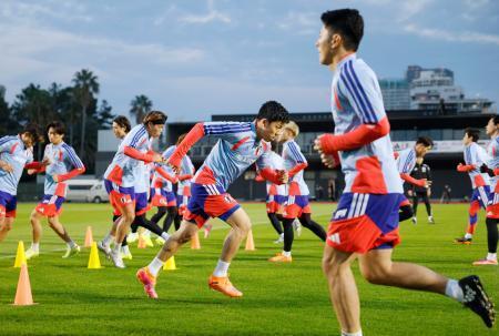 サッカー日本、遠藤や板倉ら調整　１４日にガーナ戦