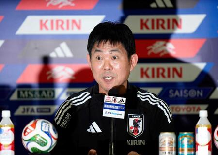 　ガーナ戦を前に、記者会見する森保監督