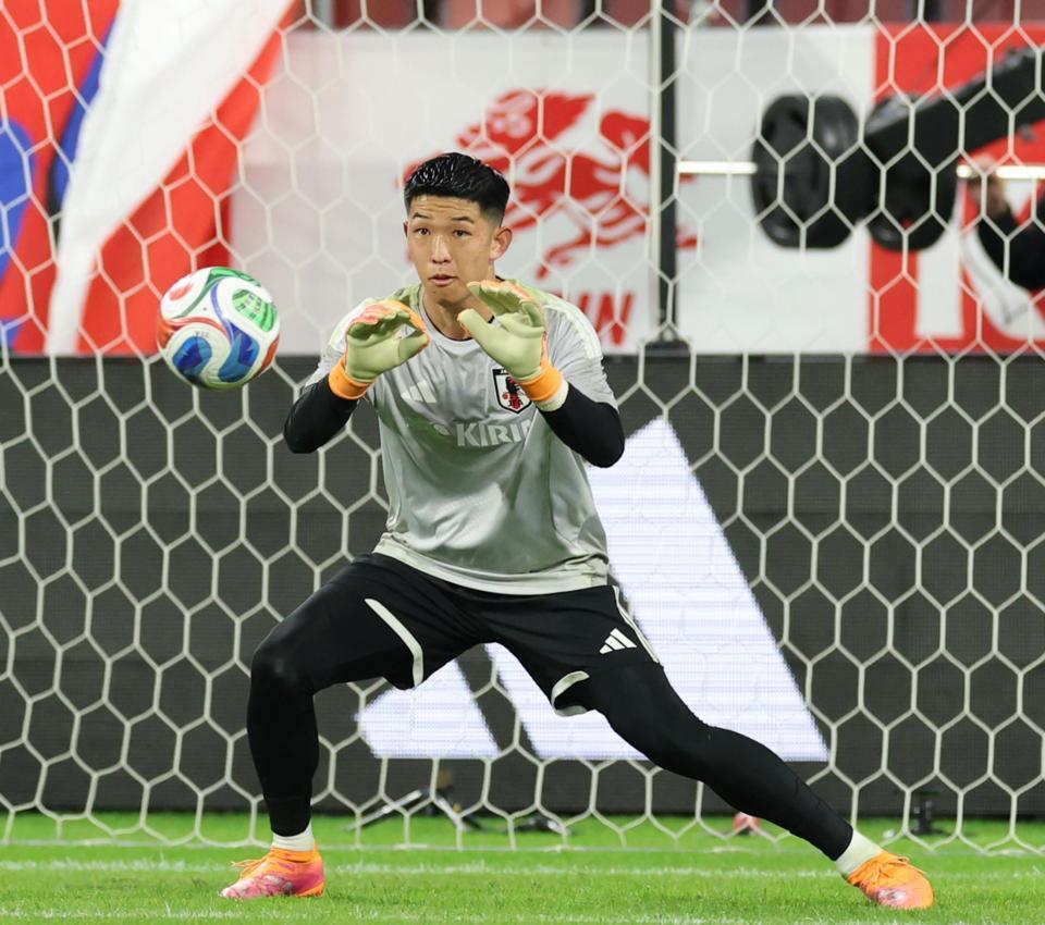 　アップする早川友基（撮影・山口登）