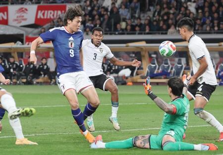 森保ジャパン節目１００戦目　後半はゴールラッシュ　途中出場の町野が、中村がゴール　リード３点に広げる