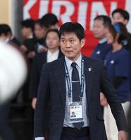 　試合前、気合の入った表情の森保監督