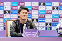 上海申花戦への意気込みを語る神戸・吉田監督＝上海©ＶＩＳＳＥＬ　ＫＯＢＥ