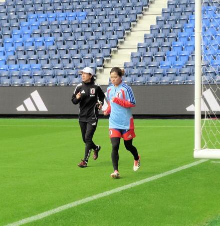 なでしこジャパン　主将の長谷川唯が前日練習で別メニュー調整　カナダ戦出場は不透明か
