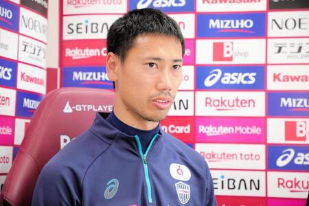 　オンライン取材に応じる神戸・前川　©ＶＩＳＳＥＬ　ＫＯＢＥ