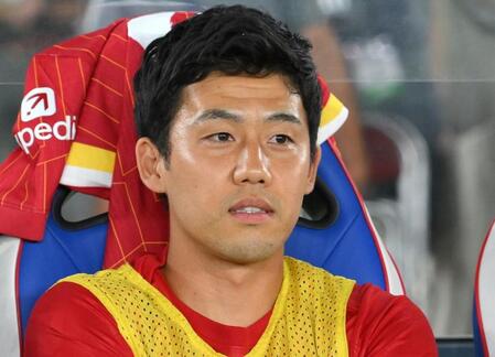 サッカー日本代表ＭＦ遠藤航が足首負傷で数週間離脱へ　スロット監督が記者会見で明かす　リバプールがクラブ公式サイト伝える