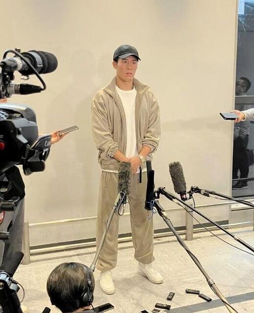 アヤックス加入のDF冨安健洋が帰国「僕もW杯の舞台に立って、優勝に