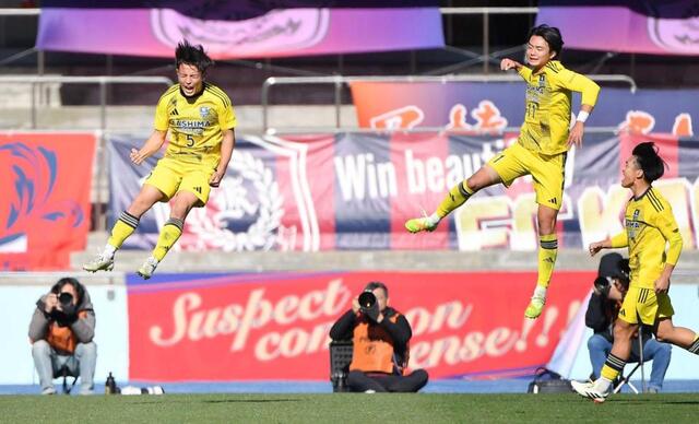 鹿島学園 “茨城4冠”見えた 17大会ぶり4強進出に鈴木監督「本当に