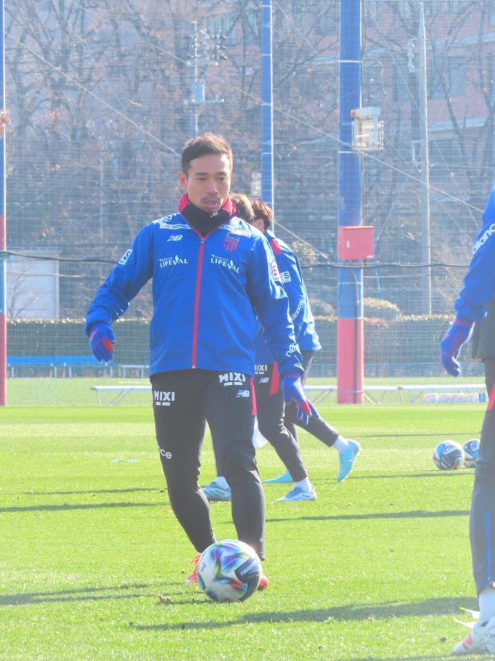 　小平グラウンドで始動した長友佑都