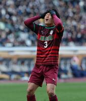 ＰＫを外し悔しがる尚志・西村圭人（撮影・金田祐二）