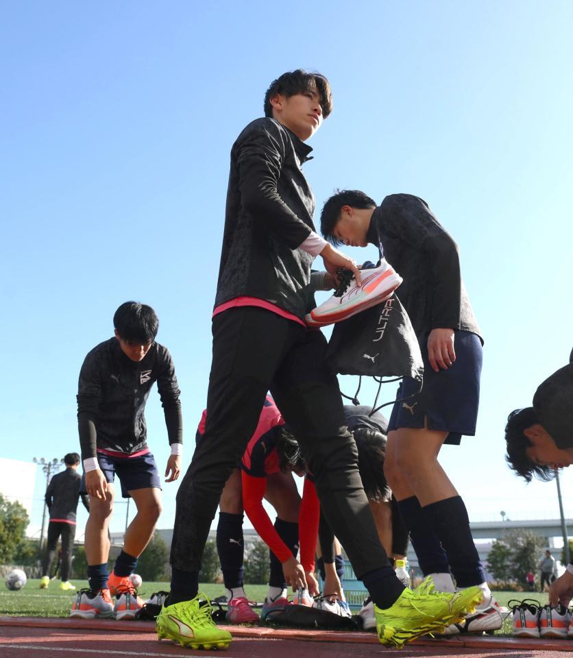 　練習を終えた神村学園・倉中悠駕（撮影・堀内翔）