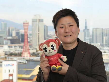 　ＰＲにデイリースポーツを訪問したＷＥリーグ・海堀あゆみ理事